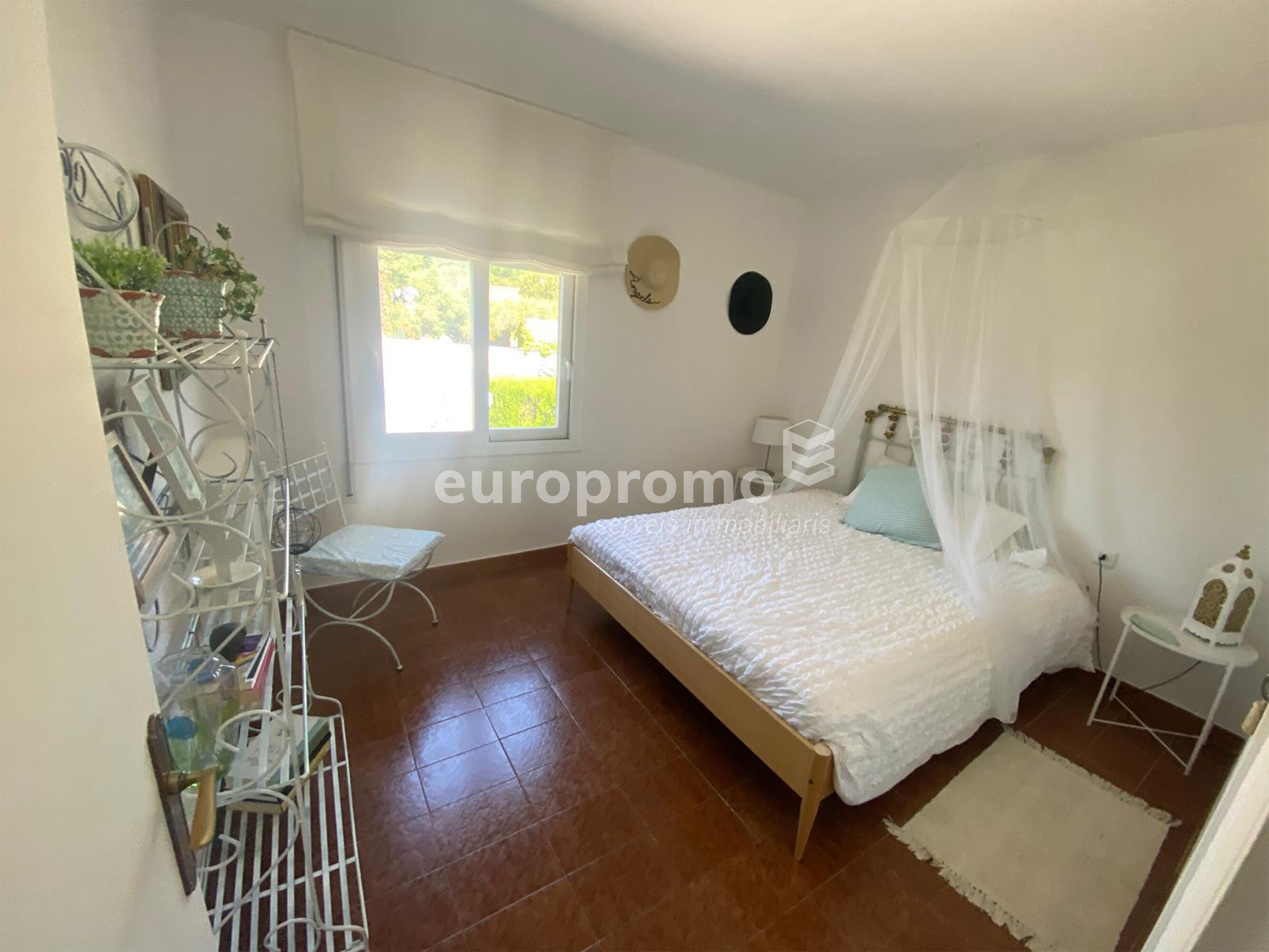 Espectacular casa de lujo situada en Canet d'Adri!!